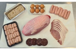 Turkey Hamper with Award Winning Breakfast 